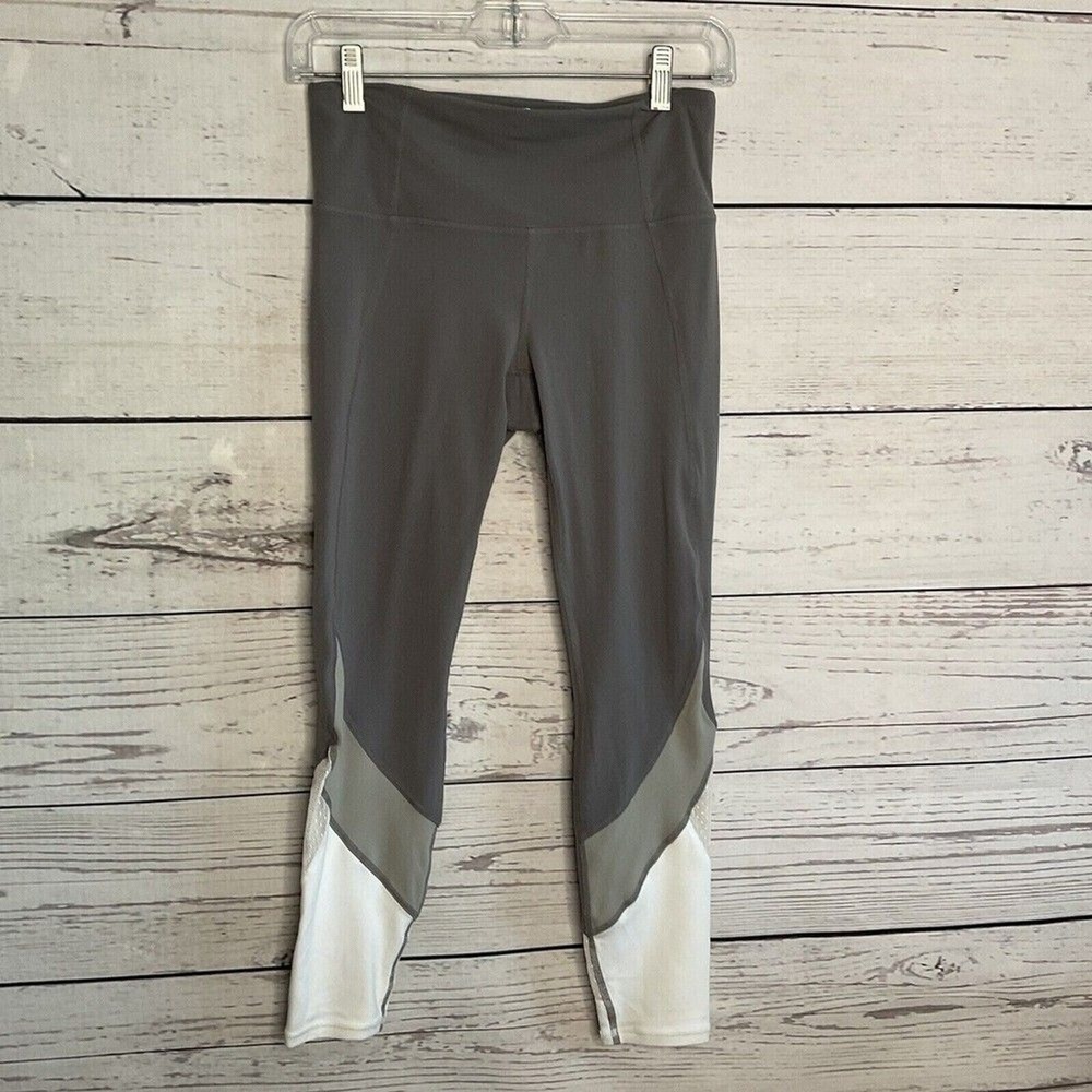 Athleta Gray/White Colorblock Salutation Ankle Leggings Women S Vietnam